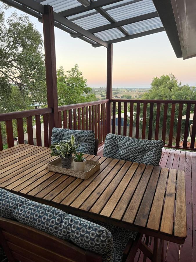 Childers Charmer With Aircon, Wifi & Modern Luxuries Exterior foto